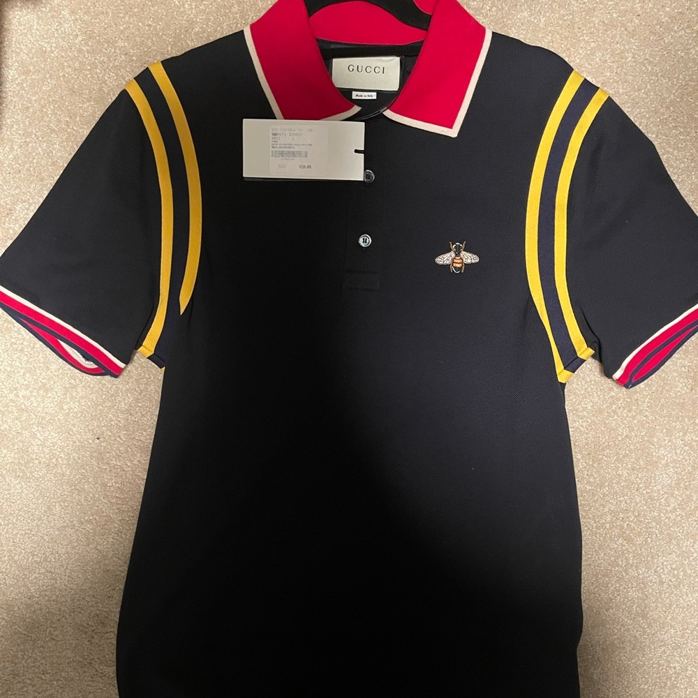 Original Saks 5th Ave purchase, Gucci , Size L , Short sleeve Tshirt